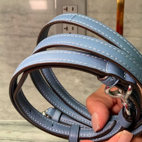 Coach Mini Serena Satchel In Signature Canvas With Horse And Sleigh - Picture 2 of 12